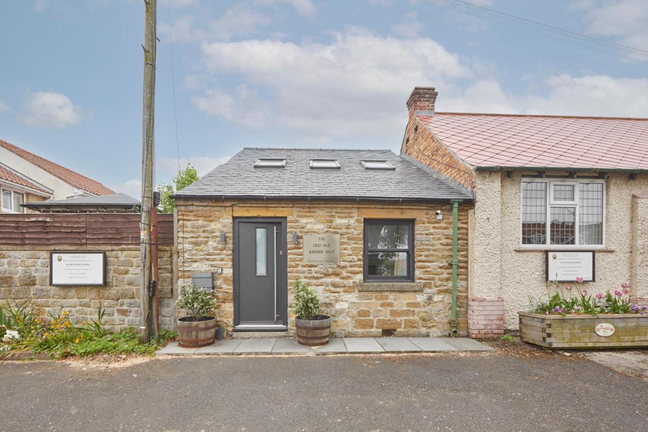 Host & Stay - The Old Jail Barber'S Shop Seamer Exterior foto