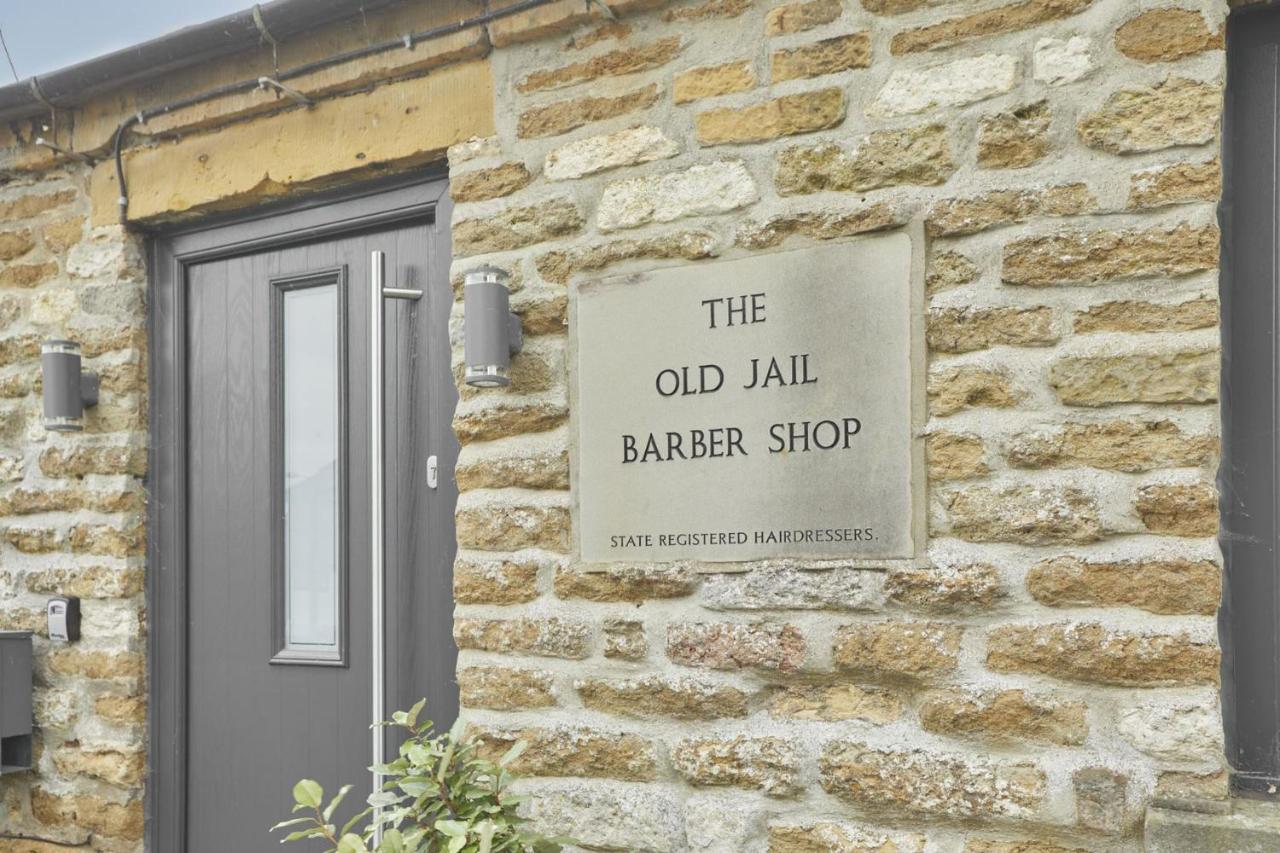 Host & Stay - The Old Jail Barber'S Shop Seamer Exterior foto